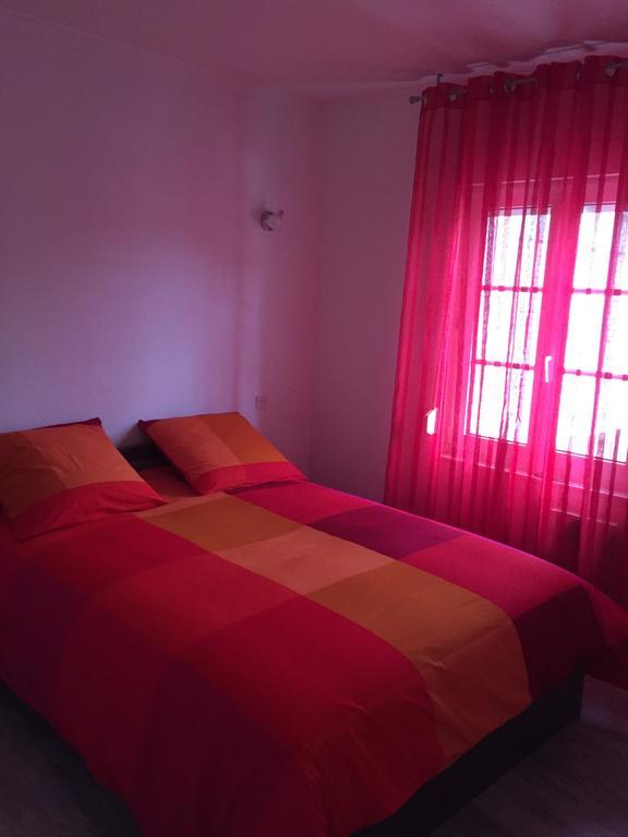 Au Pied De La Roche Apartman Kültér fotó