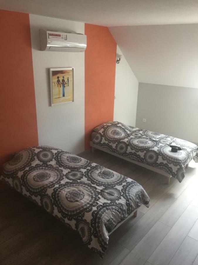Au Pied De La Roche Apartman Kültér fotó