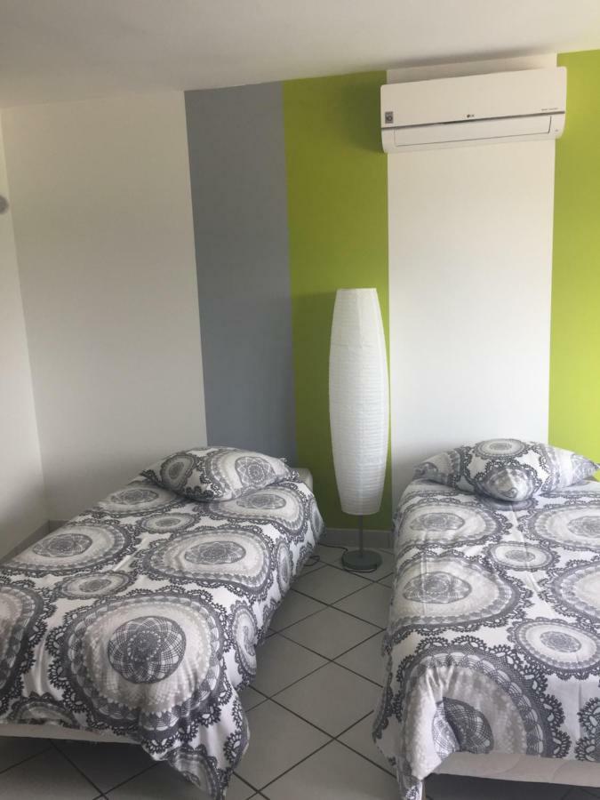 Au Pied De La Roche Apartman Kültér fotó